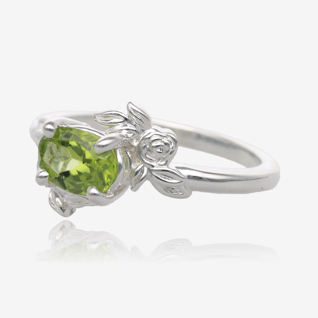 Precious Blossom Peridot Ring in Silver