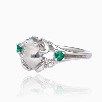 Itty Bitty Frog Ring in Silver and Emerald