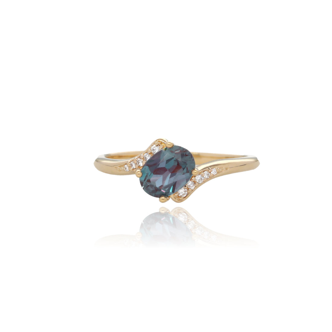 Classical Curve Alexandrite Ring in Yellow Gold