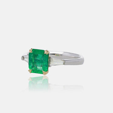 Emerald Legacy Ring