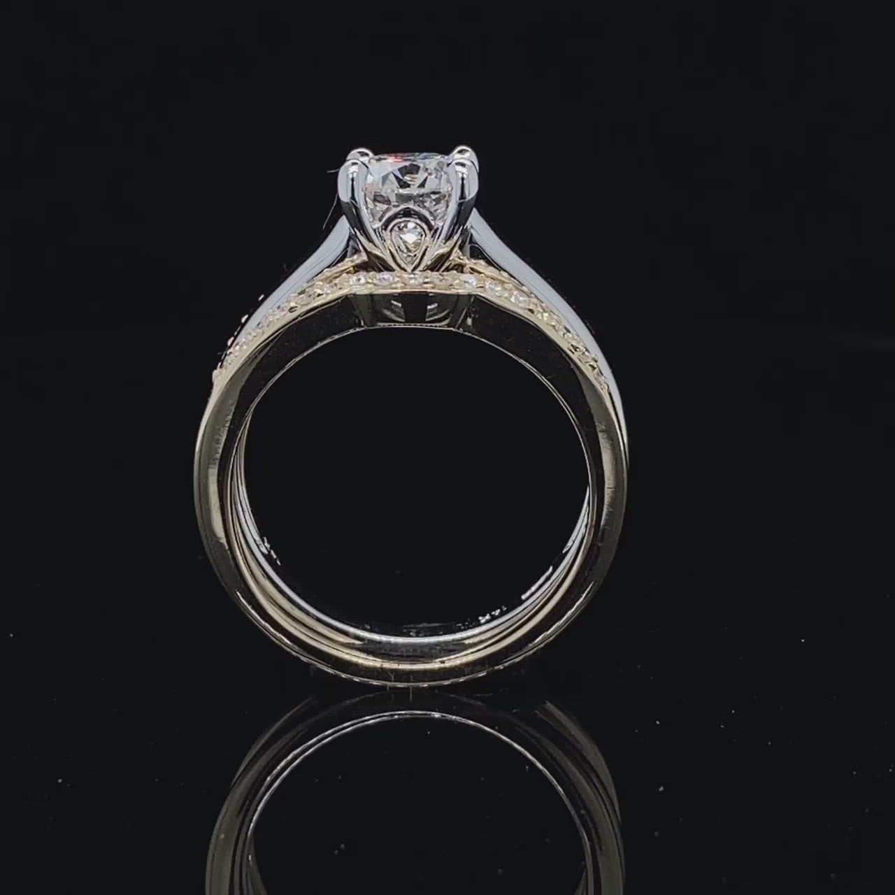 1.15ct / 1.39TDW Double Bands 3 Piece Two Tone Wedding Set