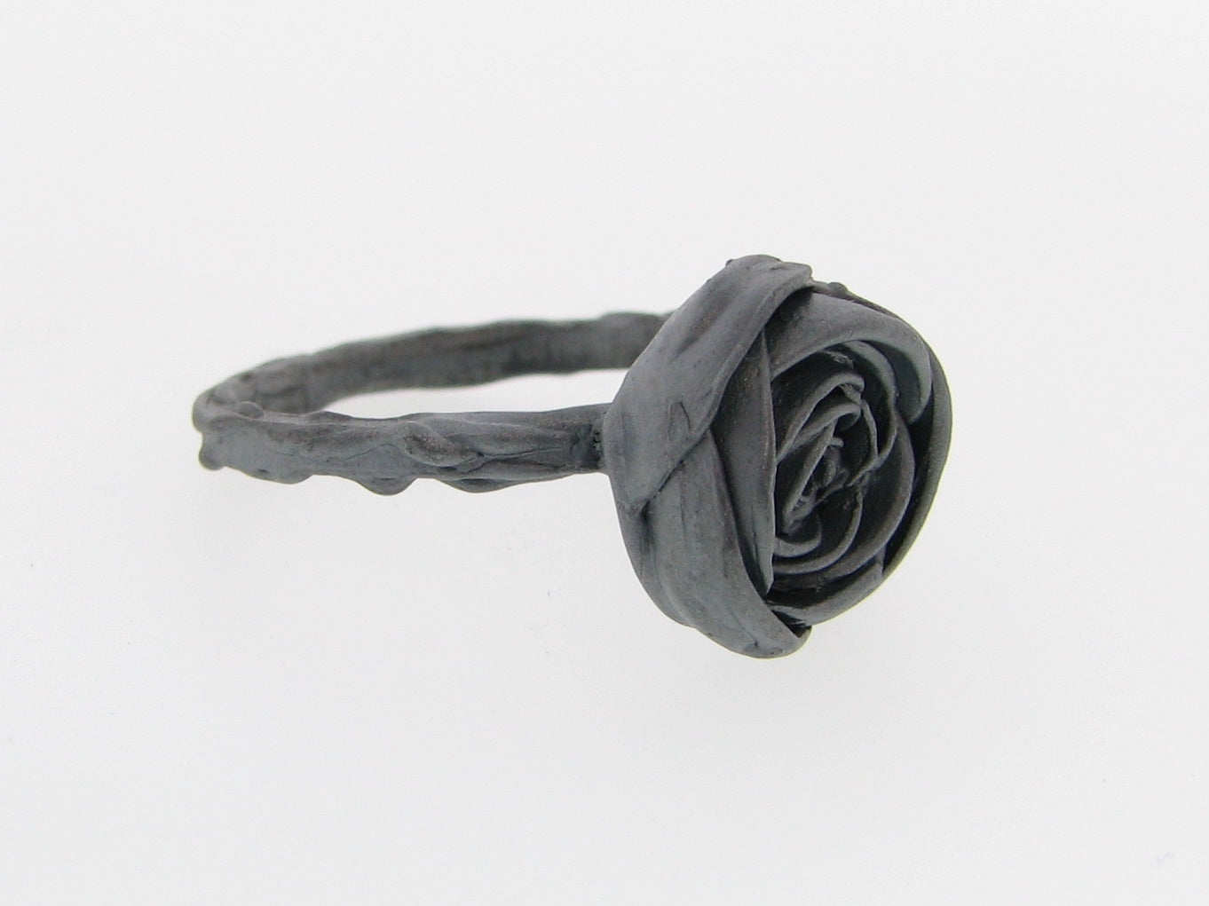 Black Silver, Ranunculus