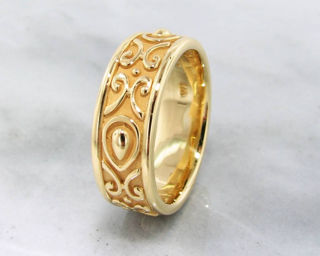 22K Yellow Gold Ring, Men&