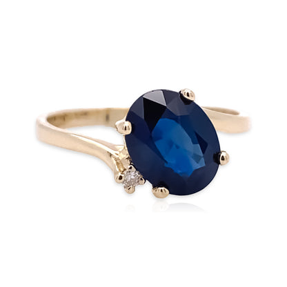 Timeless 2ct Oval Natural Blue Sapphire Yellow Gold Ring