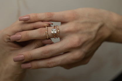 Strawberry Gold Victorian Diamond Contour Wedding Band