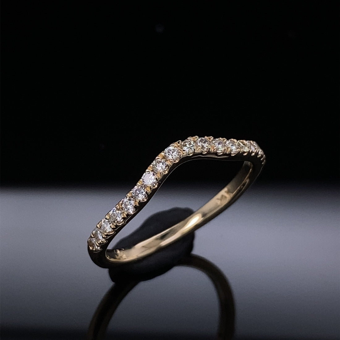 .27ctw Waves of Love Contour Diamond Band