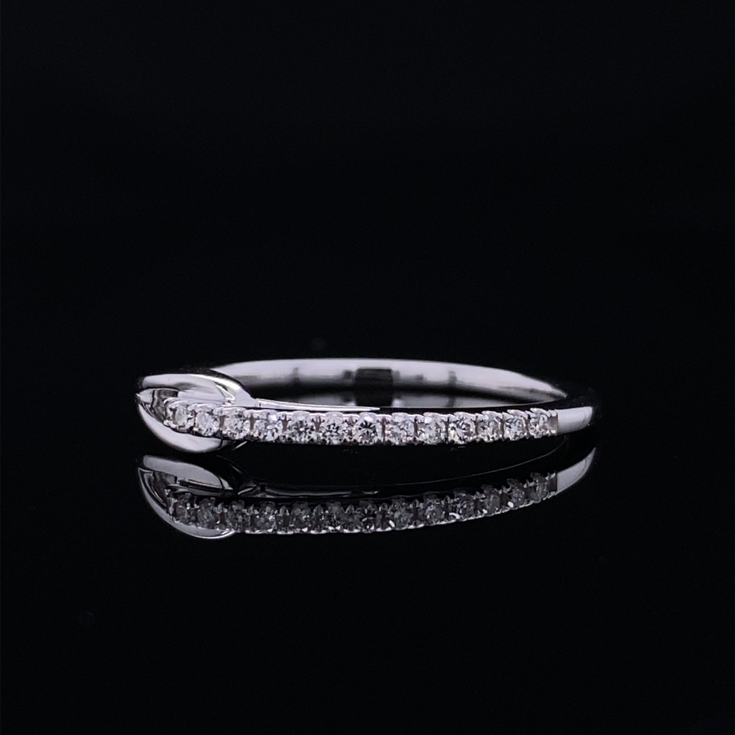 Interlocking Love Diamond Links Fashion Gift Ring