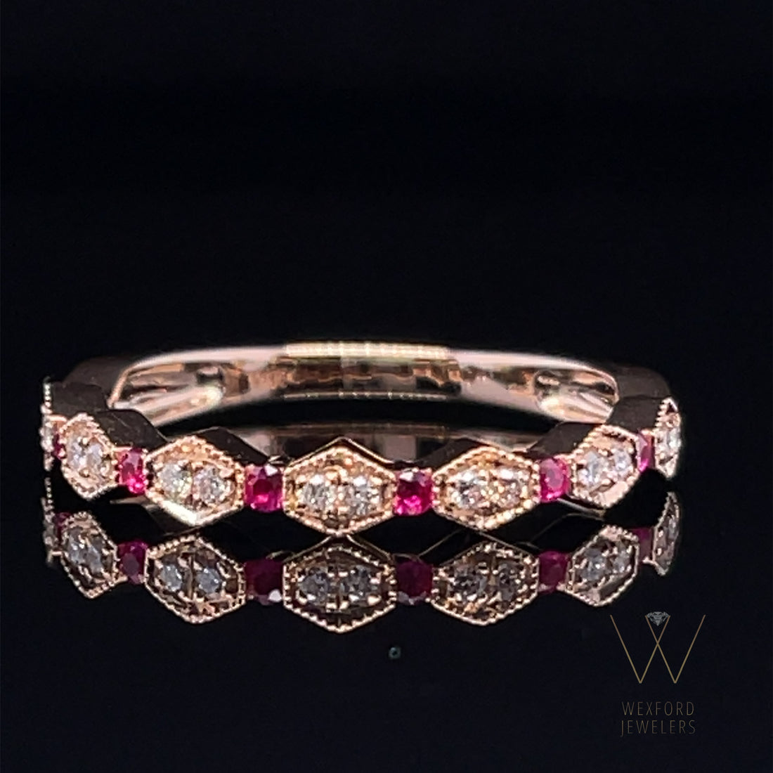 .11ct DIA &amp; Ruby Band All Decco&