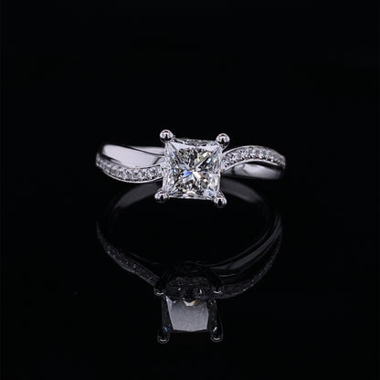 Brilliant Twist 1ct Princess Cut Wedding Ring