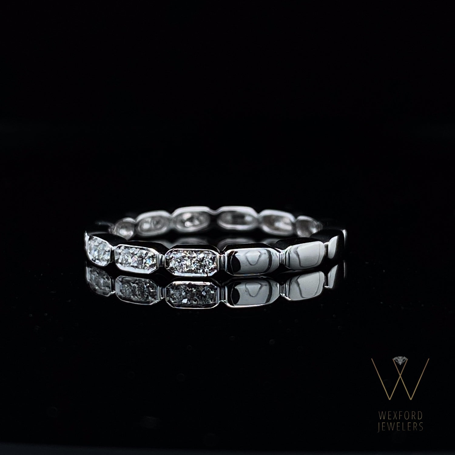 .17ct 14kWG Diamond Stacking Ring, Gondola