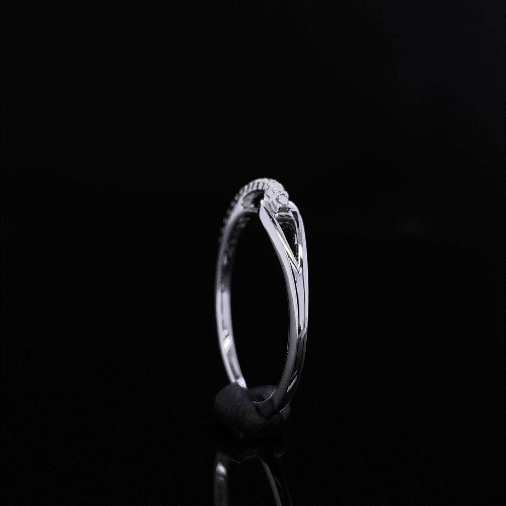 Interlocking Love Diamond Links Fashion Gift Ring