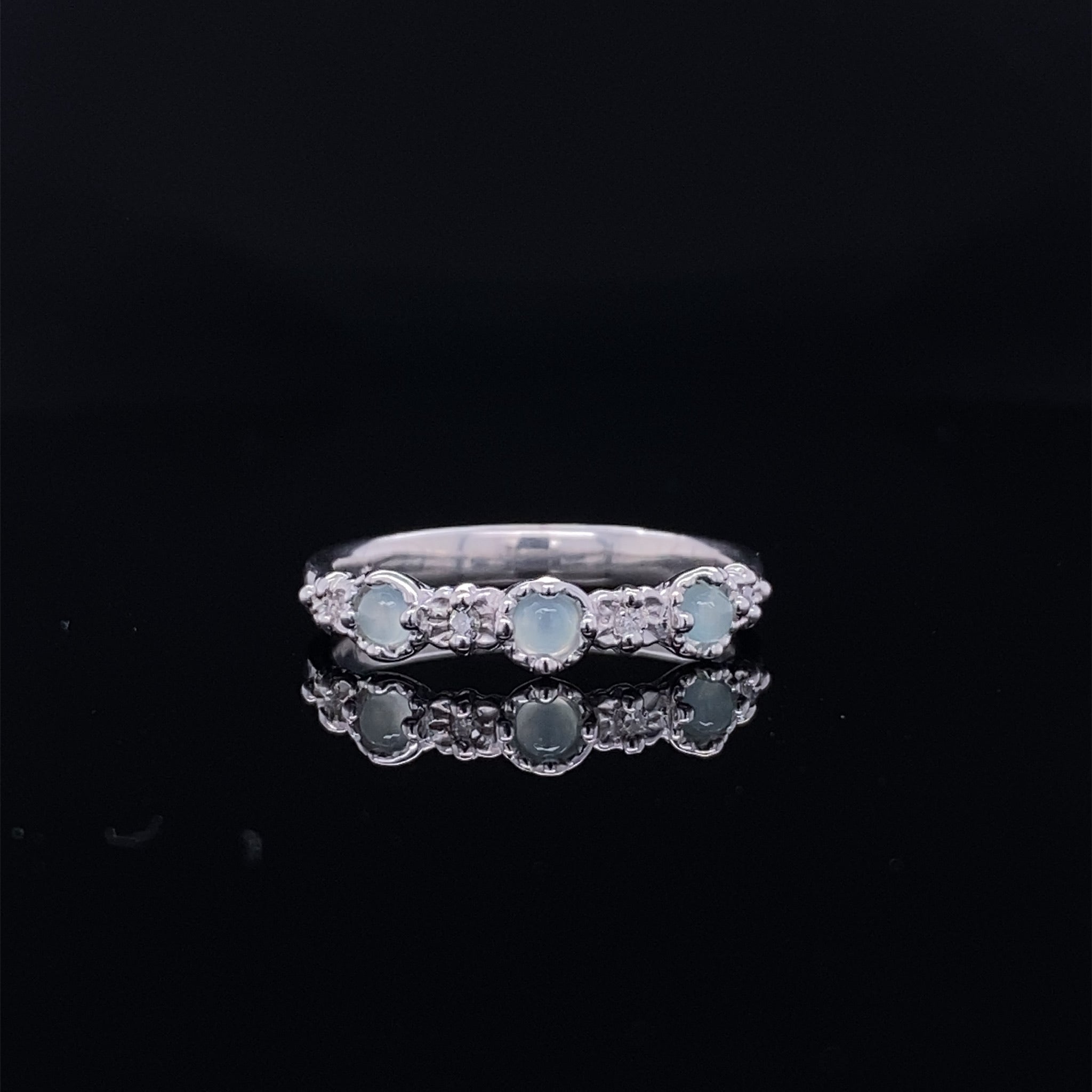 Aquamarine Droplets and Diamond Silver Treasure Band