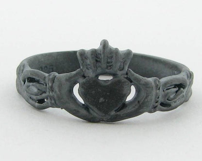 Hand Carved Celtic Knot Irish Claddagh Ring