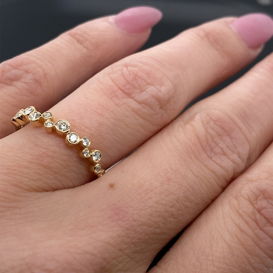 .20ct Diamond Band Yellow Gold Bubble Ring