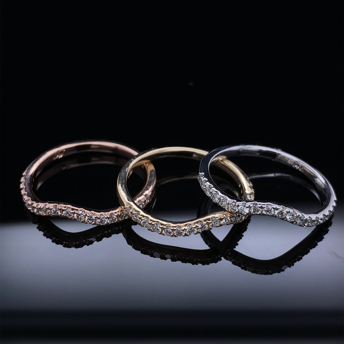 .27ctw Waves of Love Contour Diamond Band