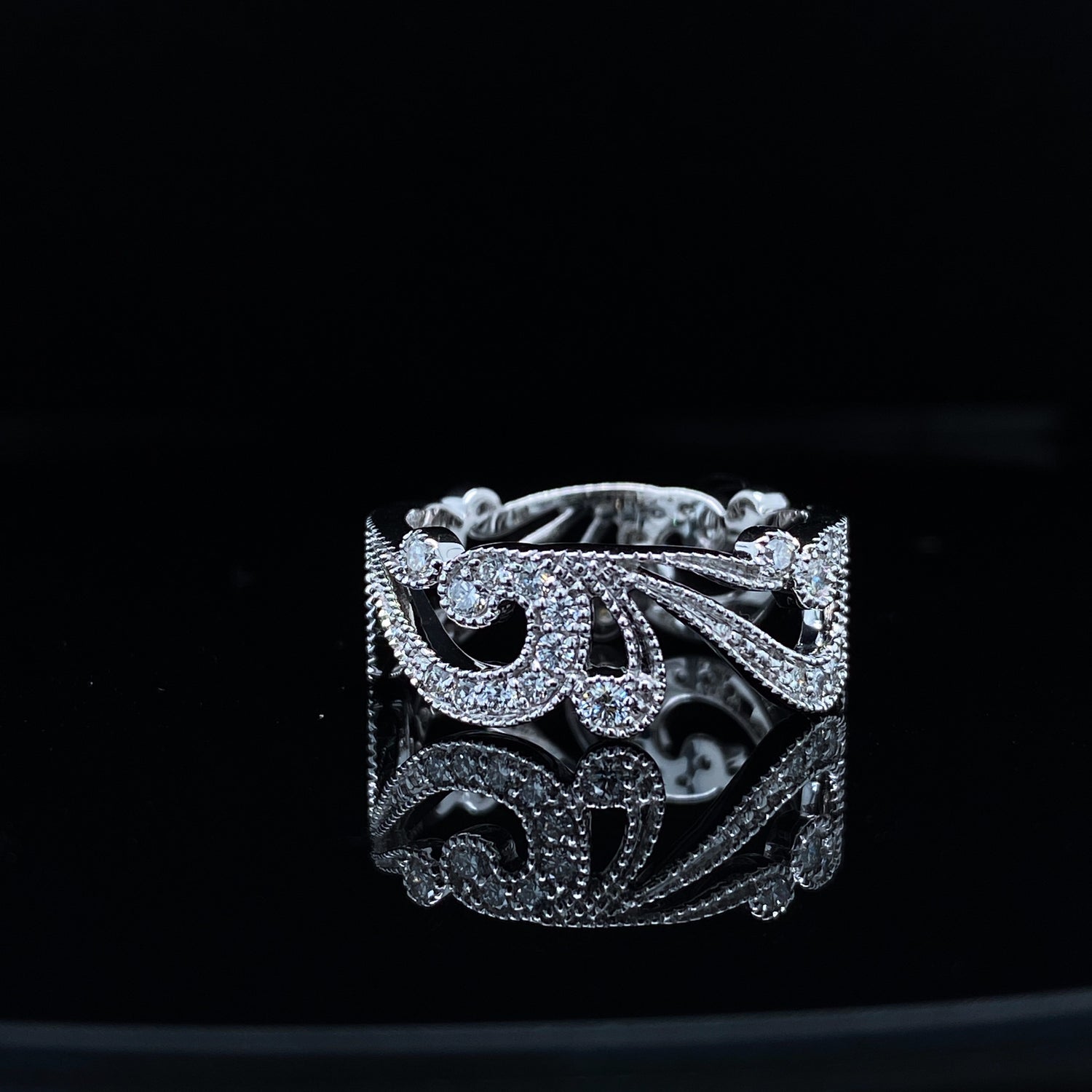 white-gold-diamond-ring-paisely-wexford-jewelers