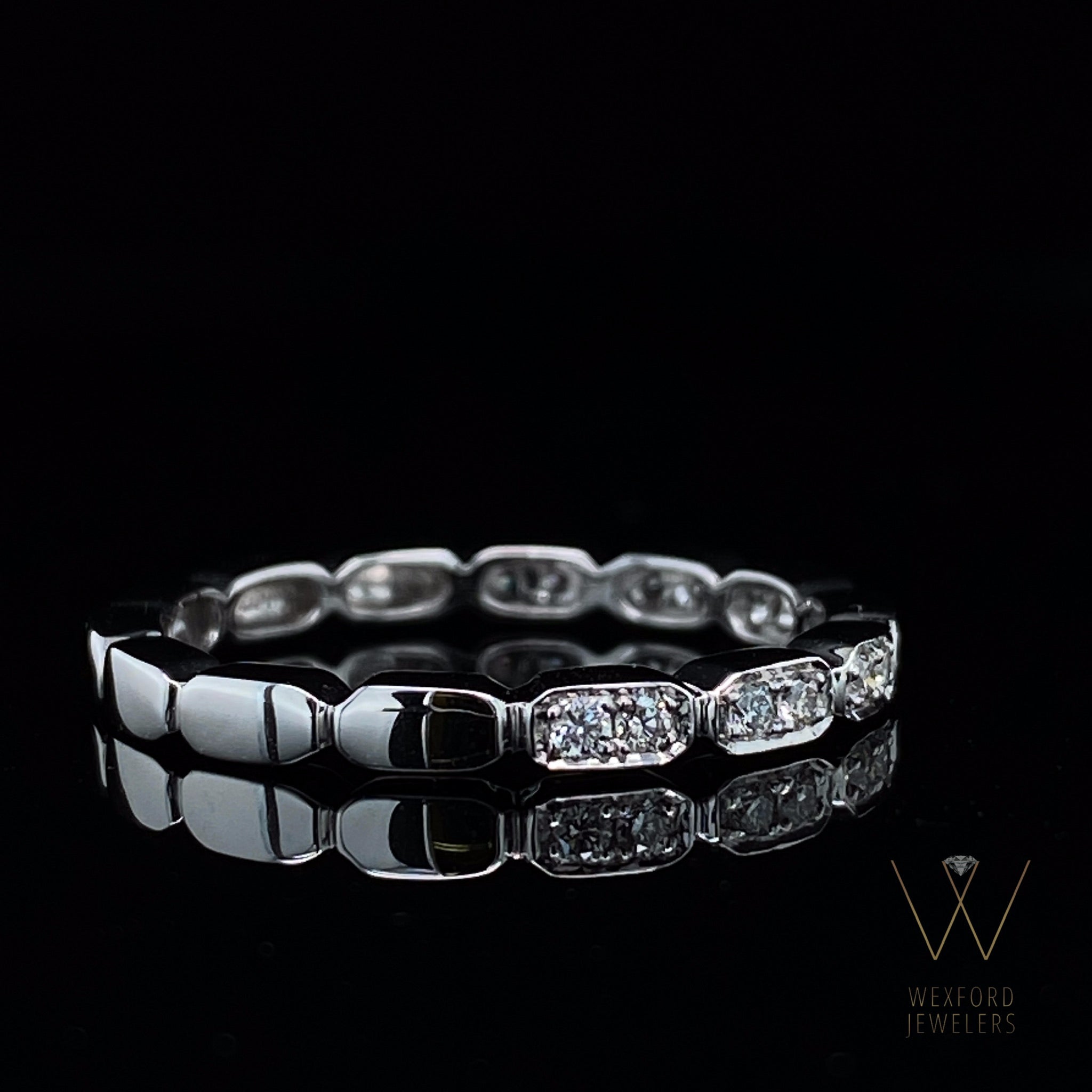 .17ct 14kWG Diamond Stacking Ring, Gondola