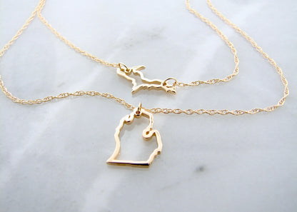 yellow-gold-pure-michigan-necklace-wexford-jewelers