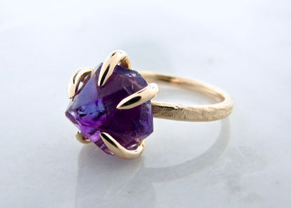 rough-cut-amethyst-claw-ring-yellow-gold-wexford-jewelers