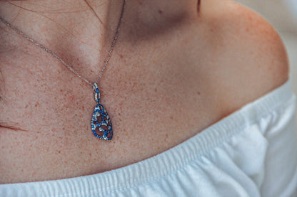 sapphire-pendant-teardrop-wexford-jewelers-diamond