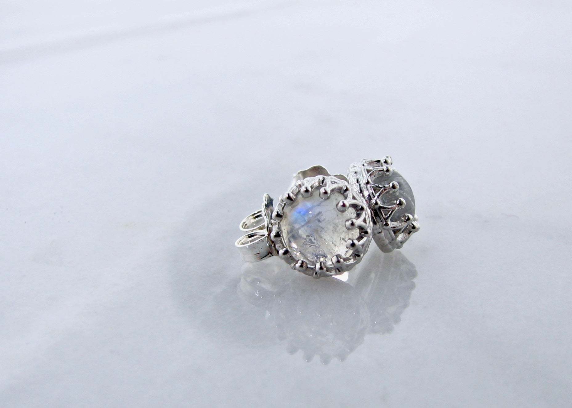 Marrakesh Rainbow Moonstone Crown Stud Earrings in Sterling Silver