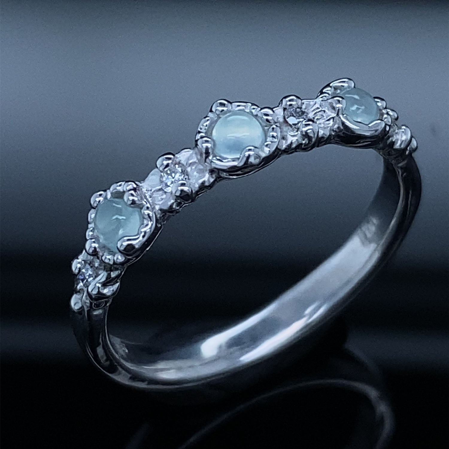 Aquamarine Droplets and Diamond Silver Treasure Band