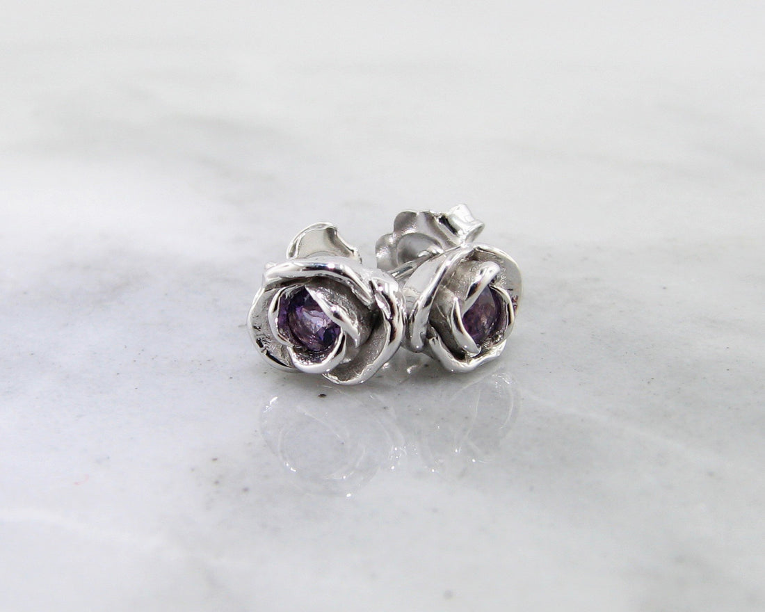 Sterling Silver
2.5mm Amethyst