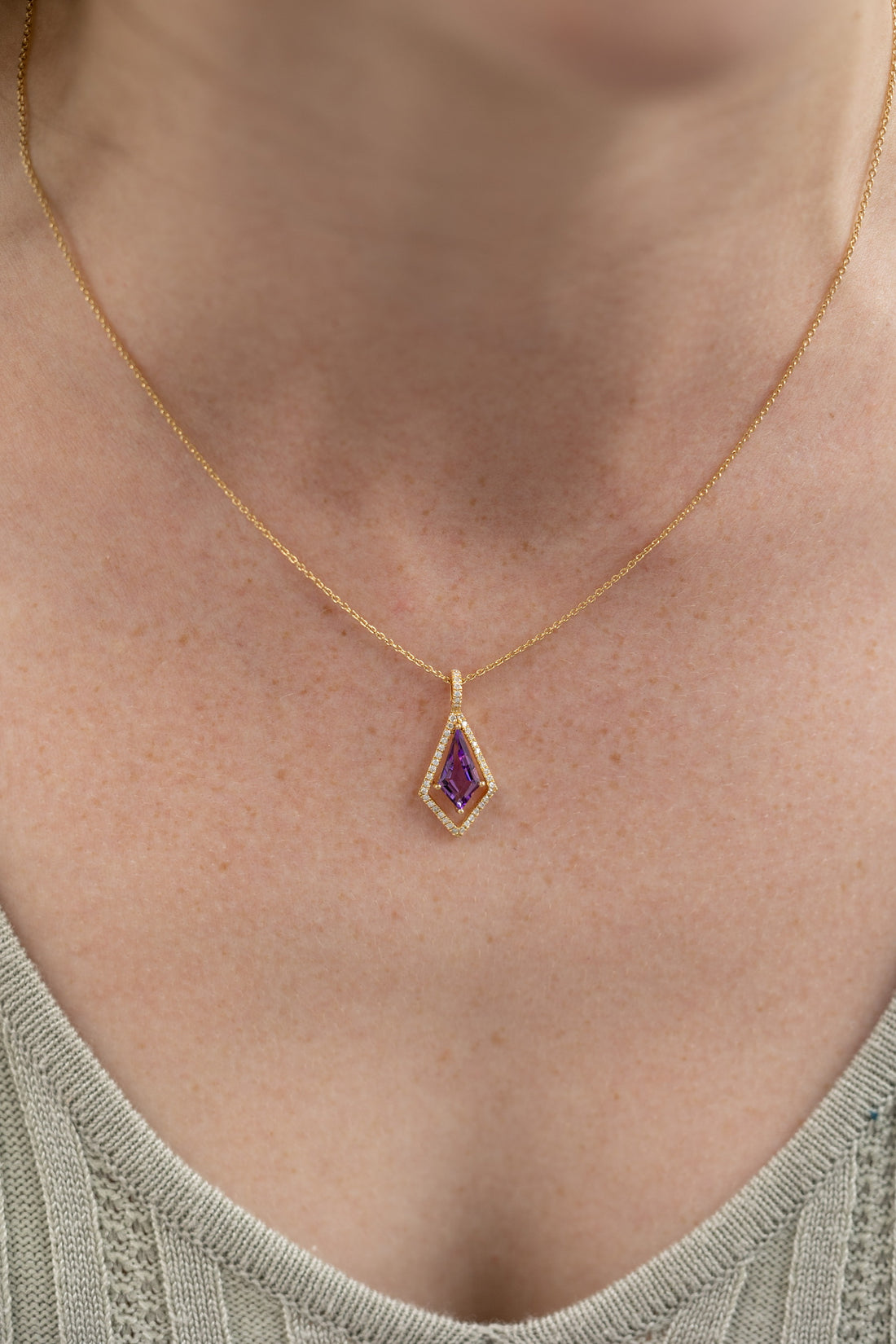 Kite Floating Amethyst Diamond Halo Gold Pendant