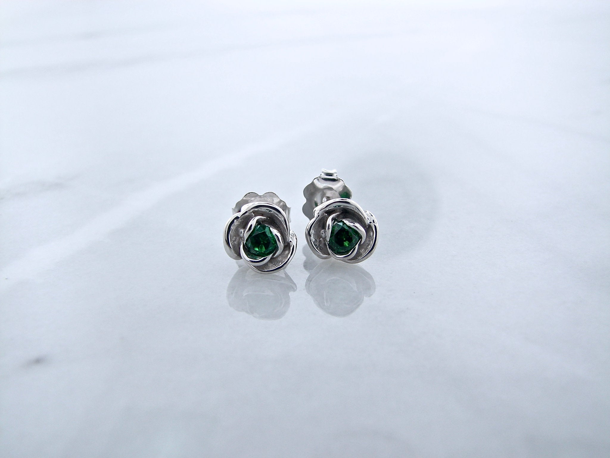 Silver-emerald-rose-bud-earrings-wexford-jewelers