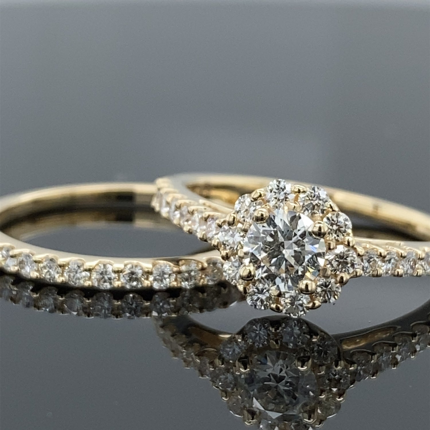 1.00CT TDW 14K Yellow Gold Round Halo Wedding Set