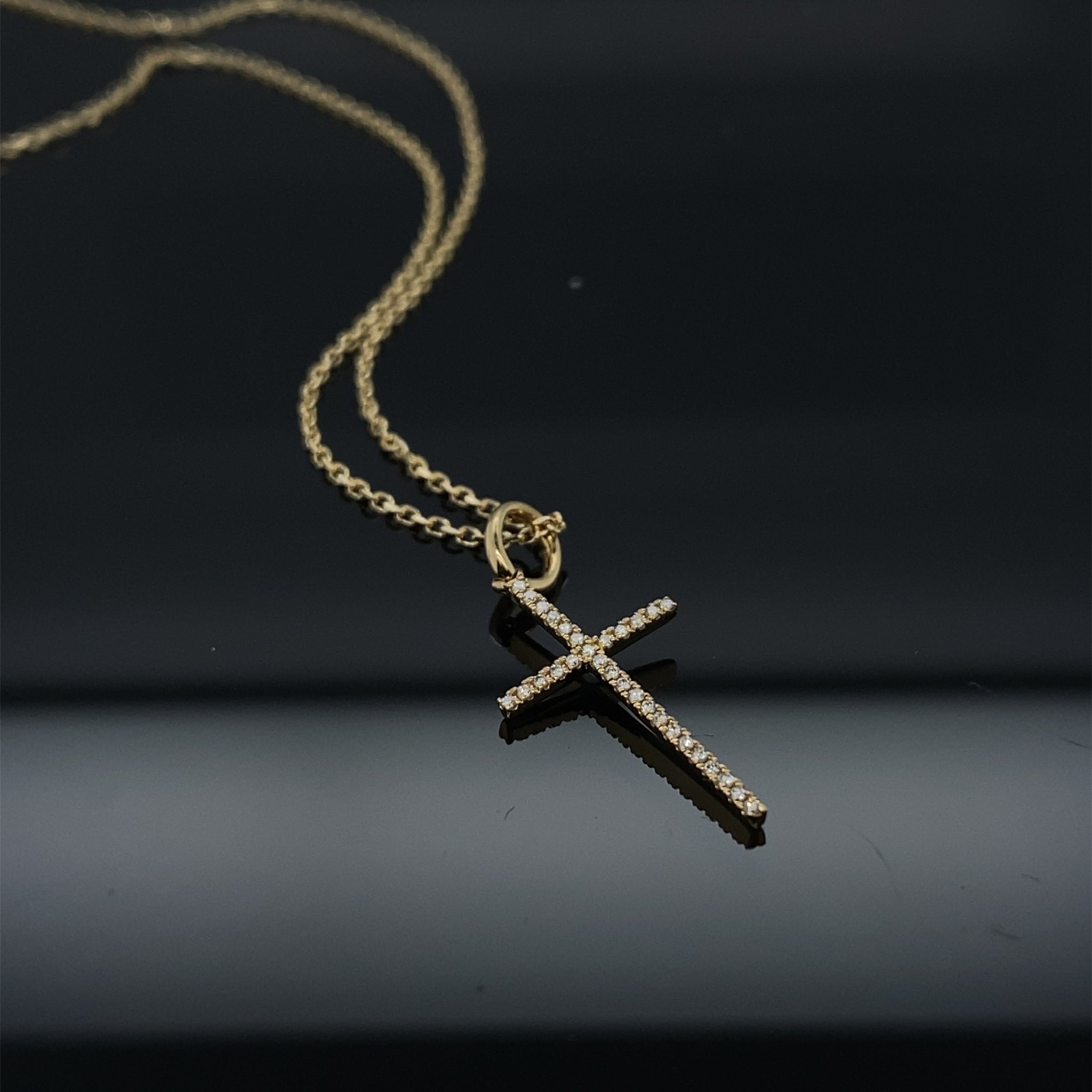 .05CT 18K YELLOW GOLD CLASSIC DIAMOND CROSS PENDANT