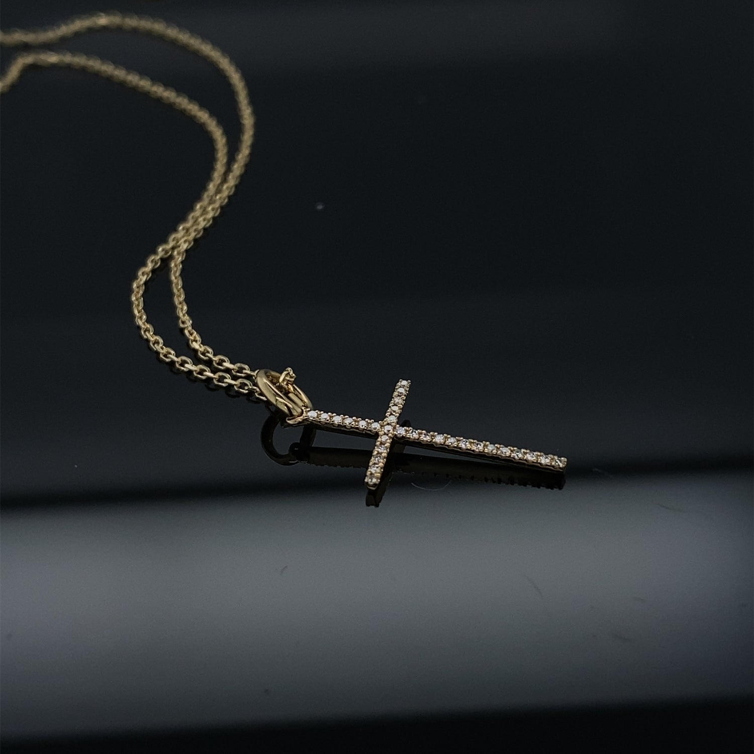 .05CT 18K YELLOW GOLD CLASSIC DIAMOND CROSS PENDANT