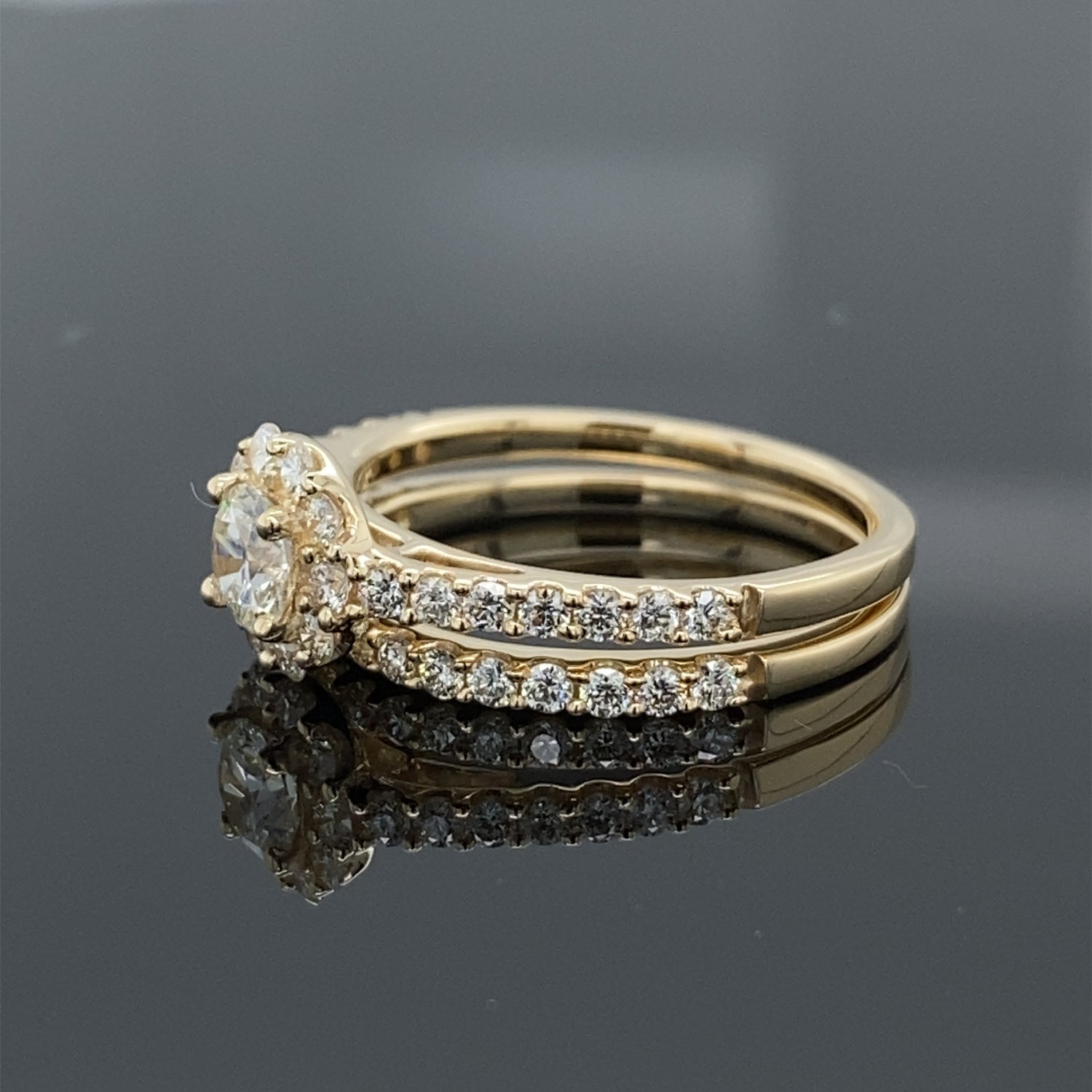 1.00CT TDW 14K Yellow Gold Round Halo Wedding Set