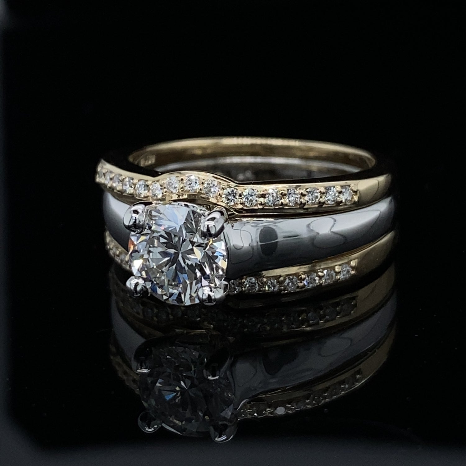 1.15ct / 1.39TDW Double Bands 3 Piece Two Tone Wedding Set