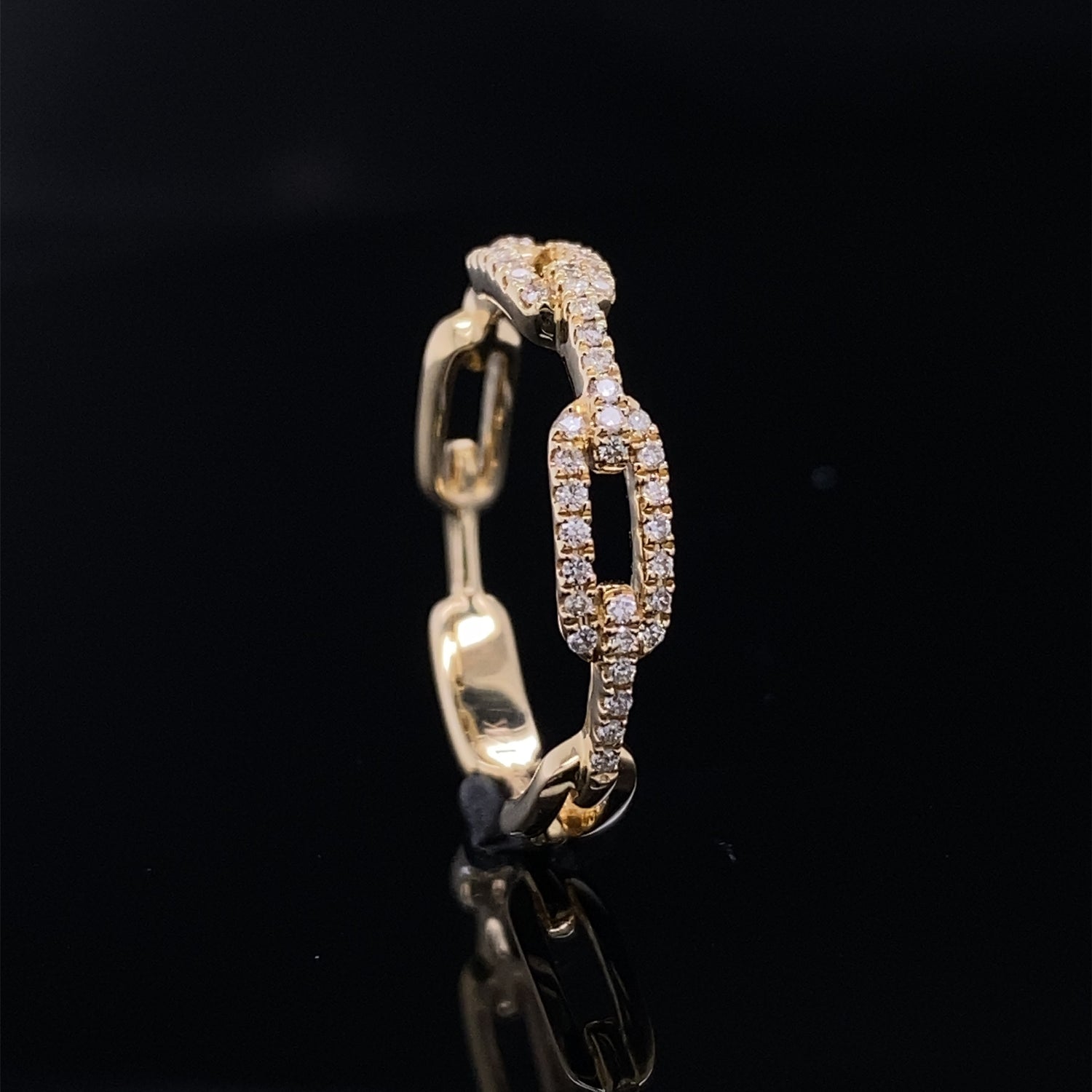 Diamond Pav&amp;eacute; Chain Link Iconic Ring