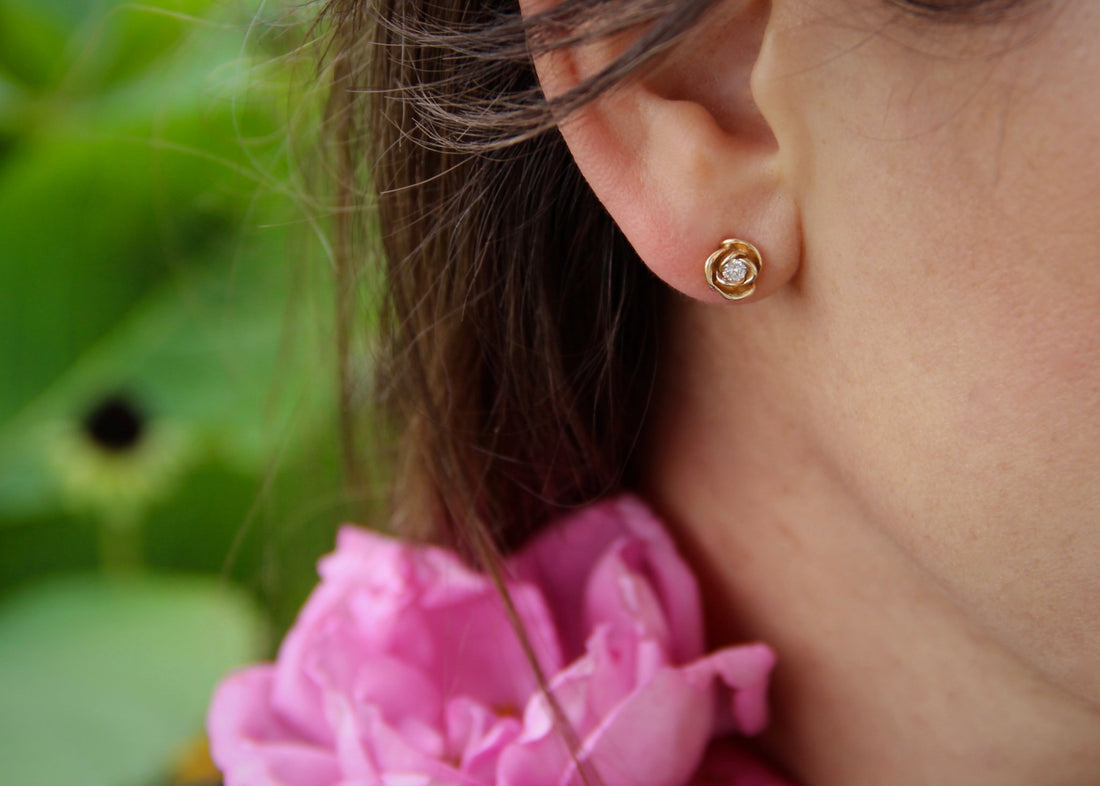 diamond-earring-rose-gold-roses-wexford-jewelers-dainty