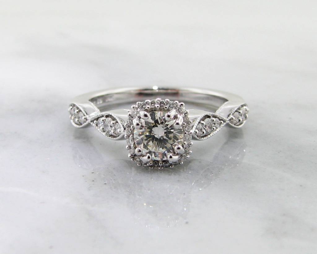 Available for sizes 6-8*Enter your finger size in purchase comments*
0.89ct TDW
14K White Gold
